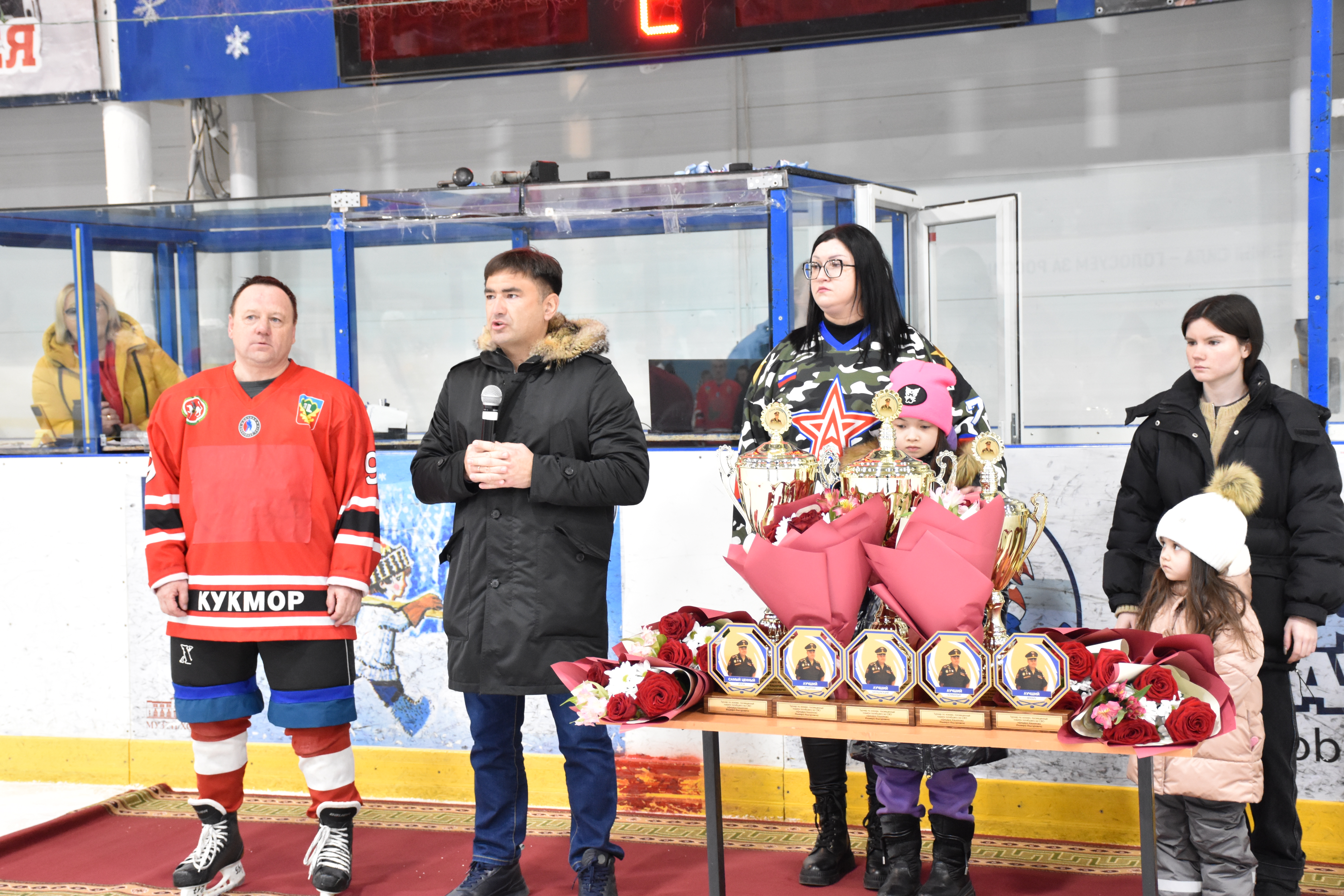 В Кукморе прошел турнир по хоккею памяти Ильмира Кашапова, погибшего в СВО