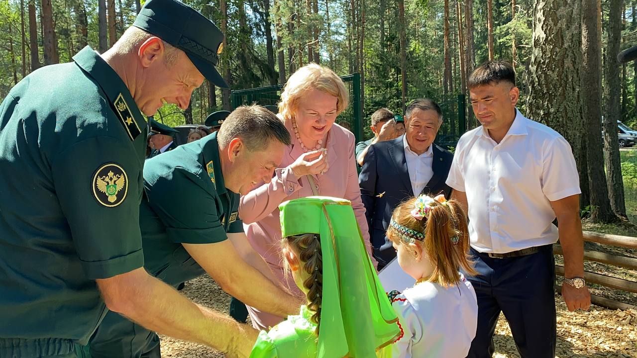 Кукмара районында ТР мәктәп урманчылыкларының «Халык традицияләрендә — урман» VI слеты ачылды