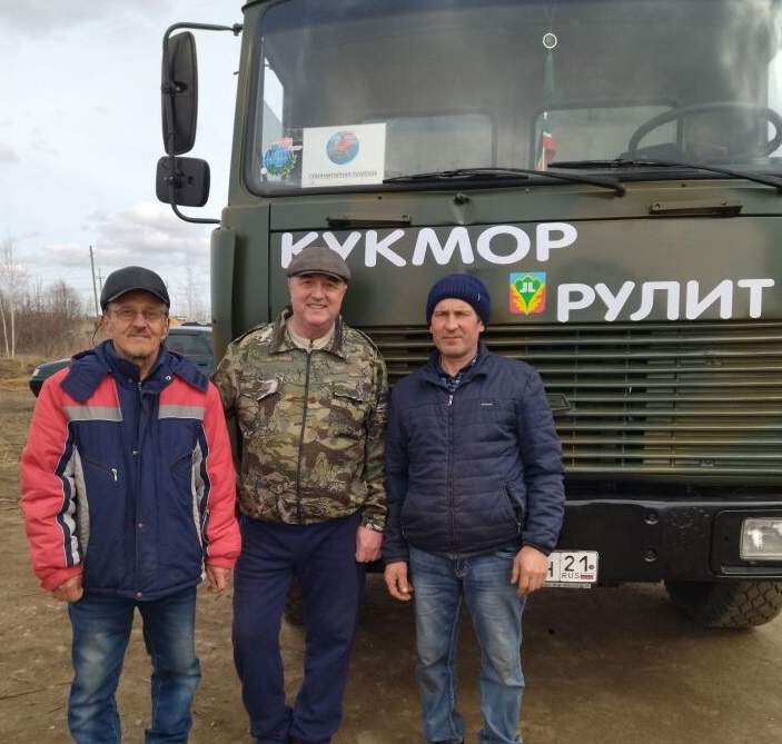 Кукморское Боевое братство отправило в зону СВО очередную баню на колесах и около 400 тонн гуманитарного груза
