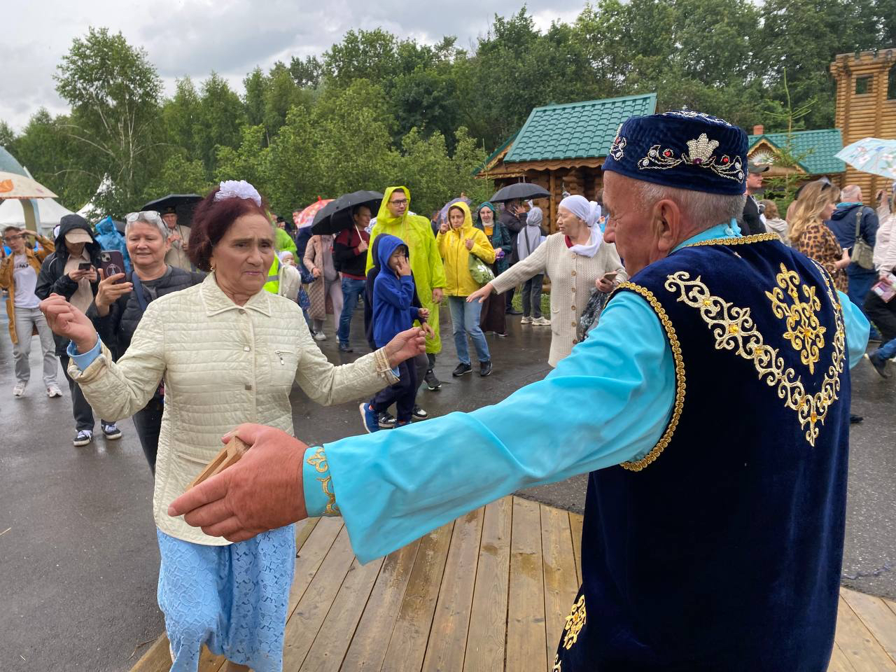 Кукморяне представили подворье на Сабантуе в Казани – фоторепортаж