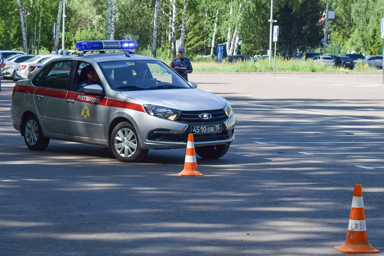 Группа задержания Росгвардии из Кукмора признана лучшей в Татарстане 