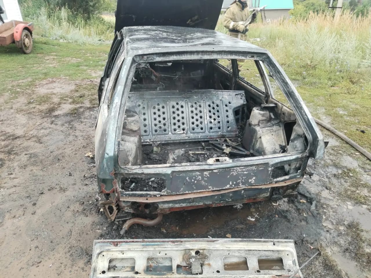 В Кукморском районе полностью сгорел автомобиль