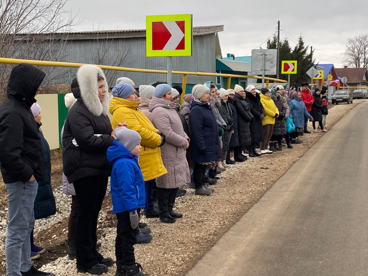 В двух селах Кукморского района торжественно открыли дороги