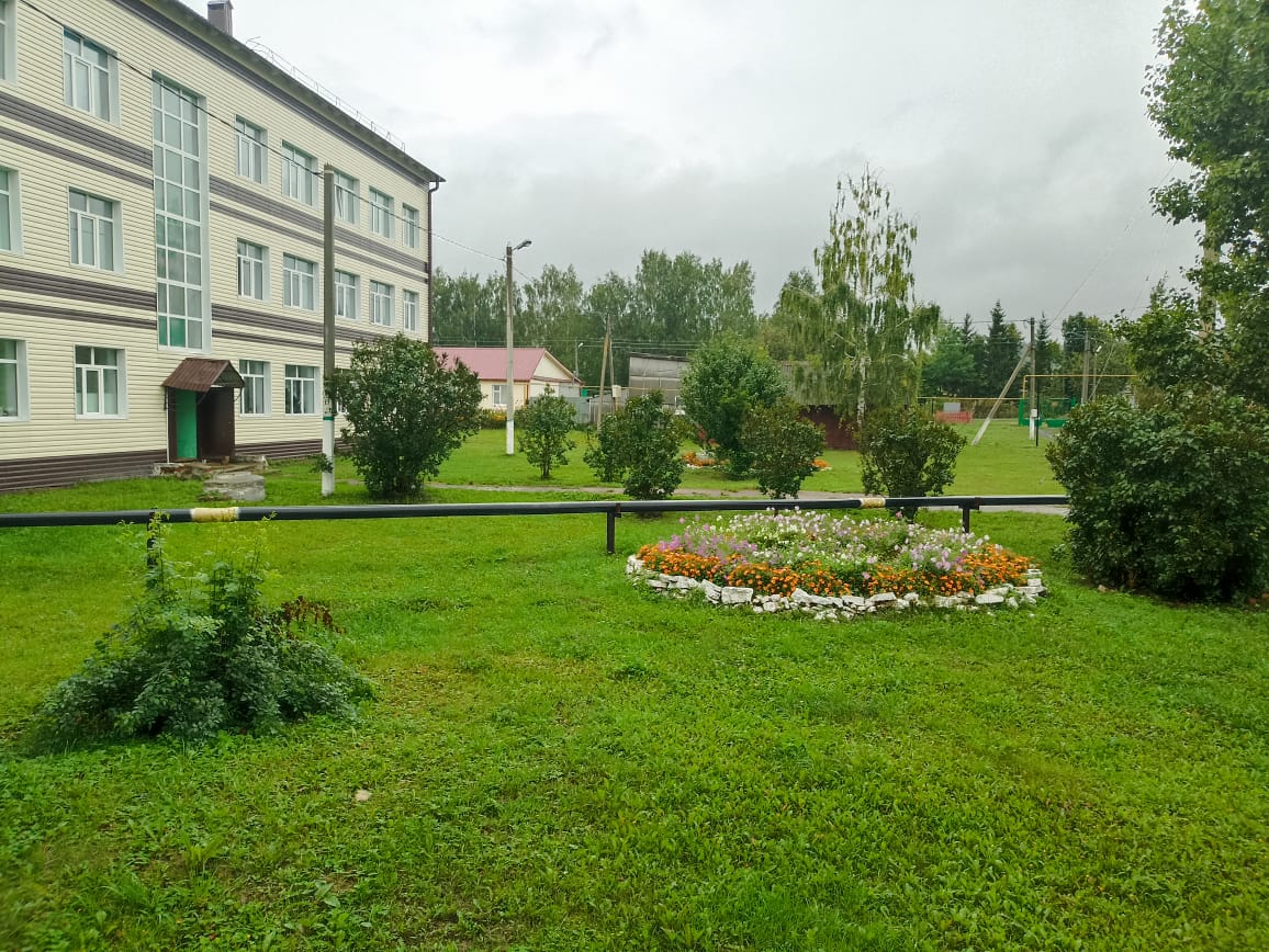 Поч. Кучук җирлегендә мәгариф учреждениеләренең яңа уку елына әзерлеге тикшерелде
