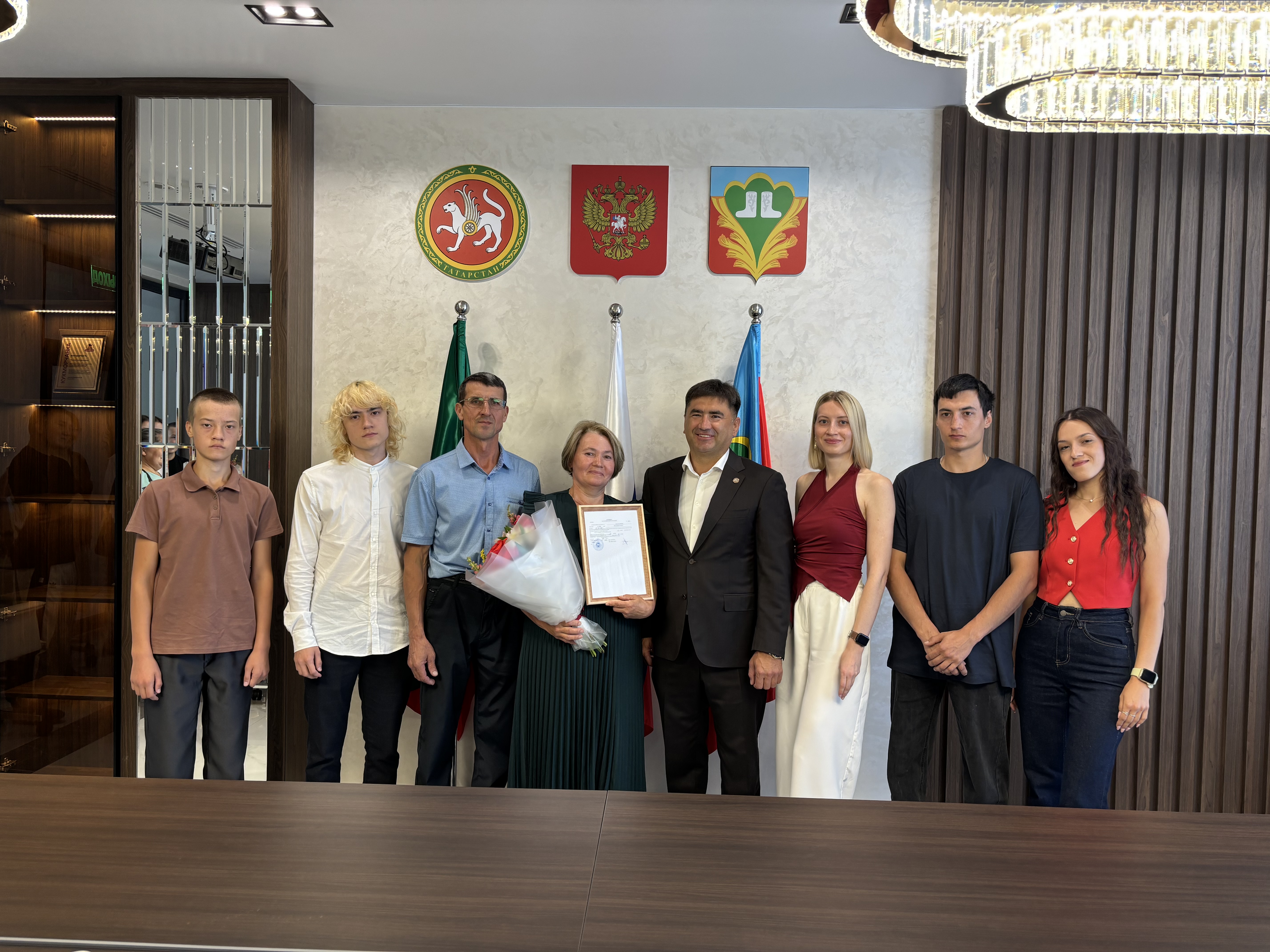 Куркино авылында яшәүче Ракеевлар гаиләсе.