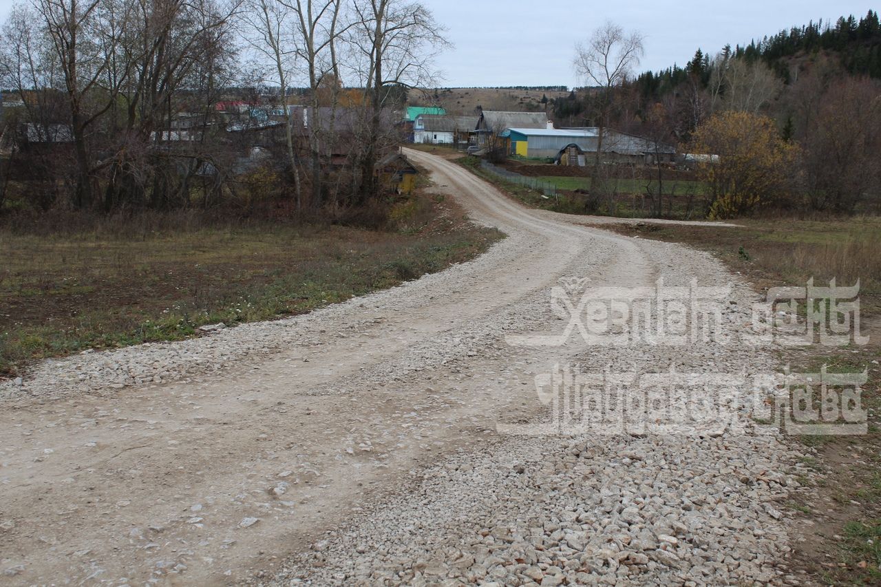 Фото: Кукмараның Иске Юмья авылында юл ачылды