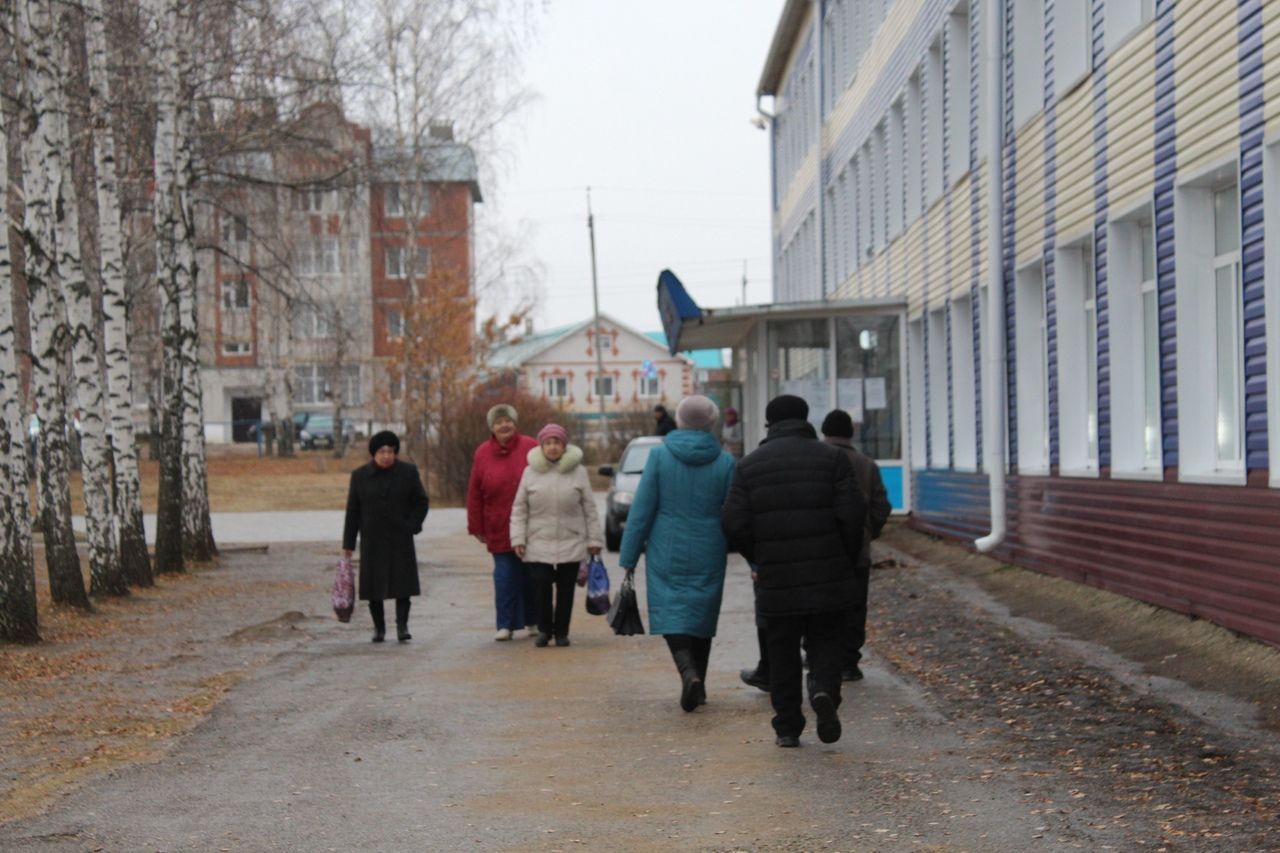 В Кукморском районе граждане активно голосуют на референдуме по самообложению (фото)