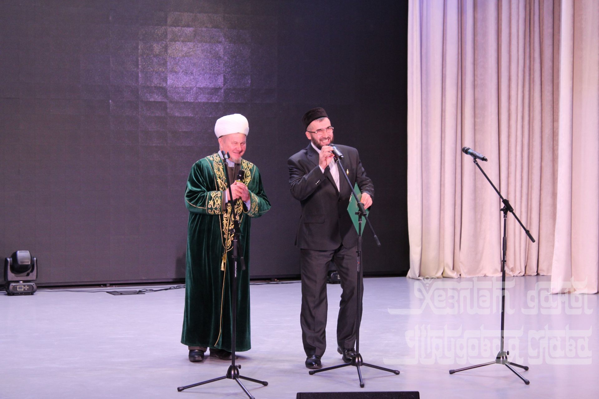 Фото: В Кукморе состоялся торжественный вечер, посвященный 20-летию медресе