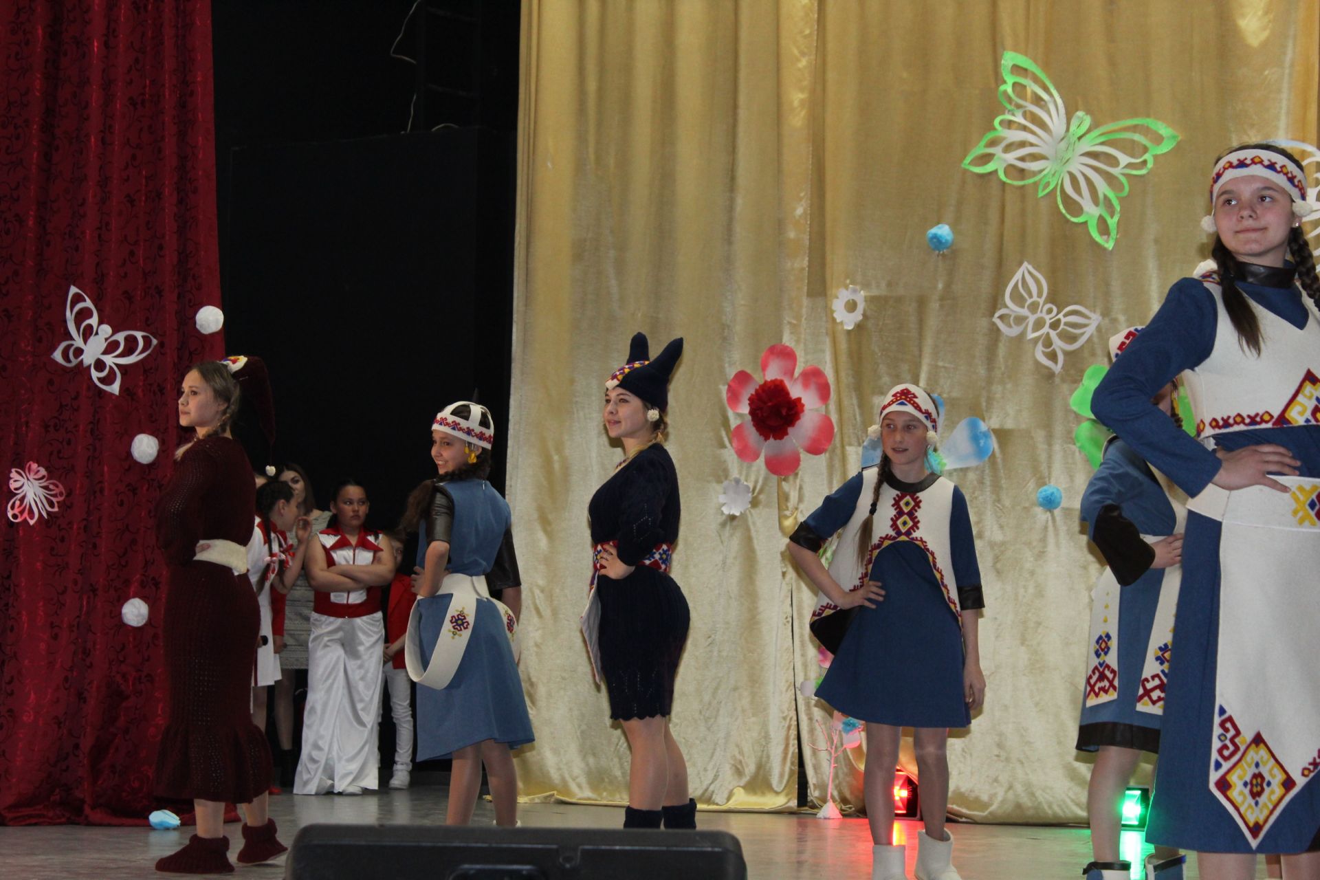 Фото: В Кукморе состоялся отчетный концерт учащихся Детской школы искусств «От чистого истока в прекрасное далеко»