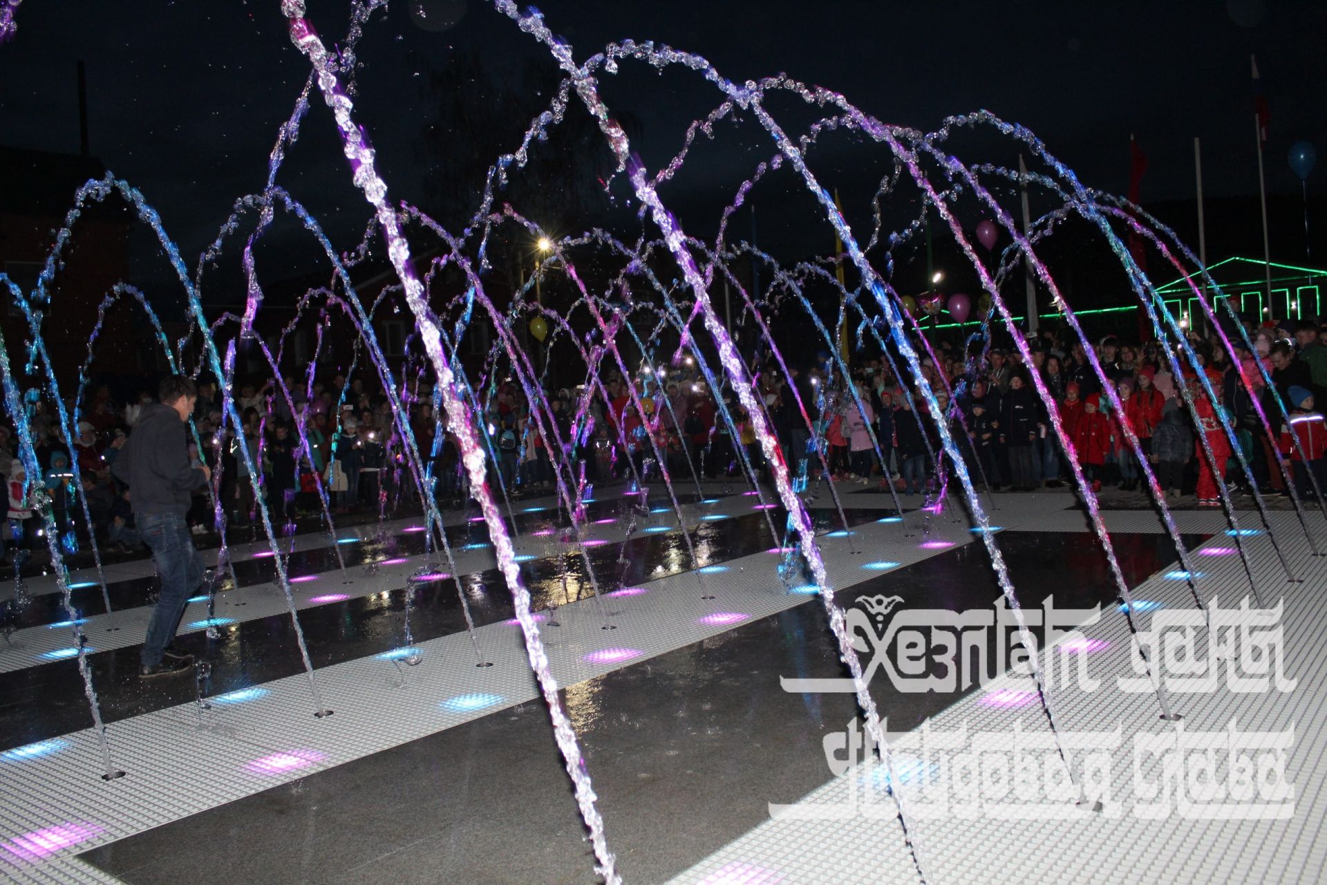 Фото: Кукмарада фонтан ачылды