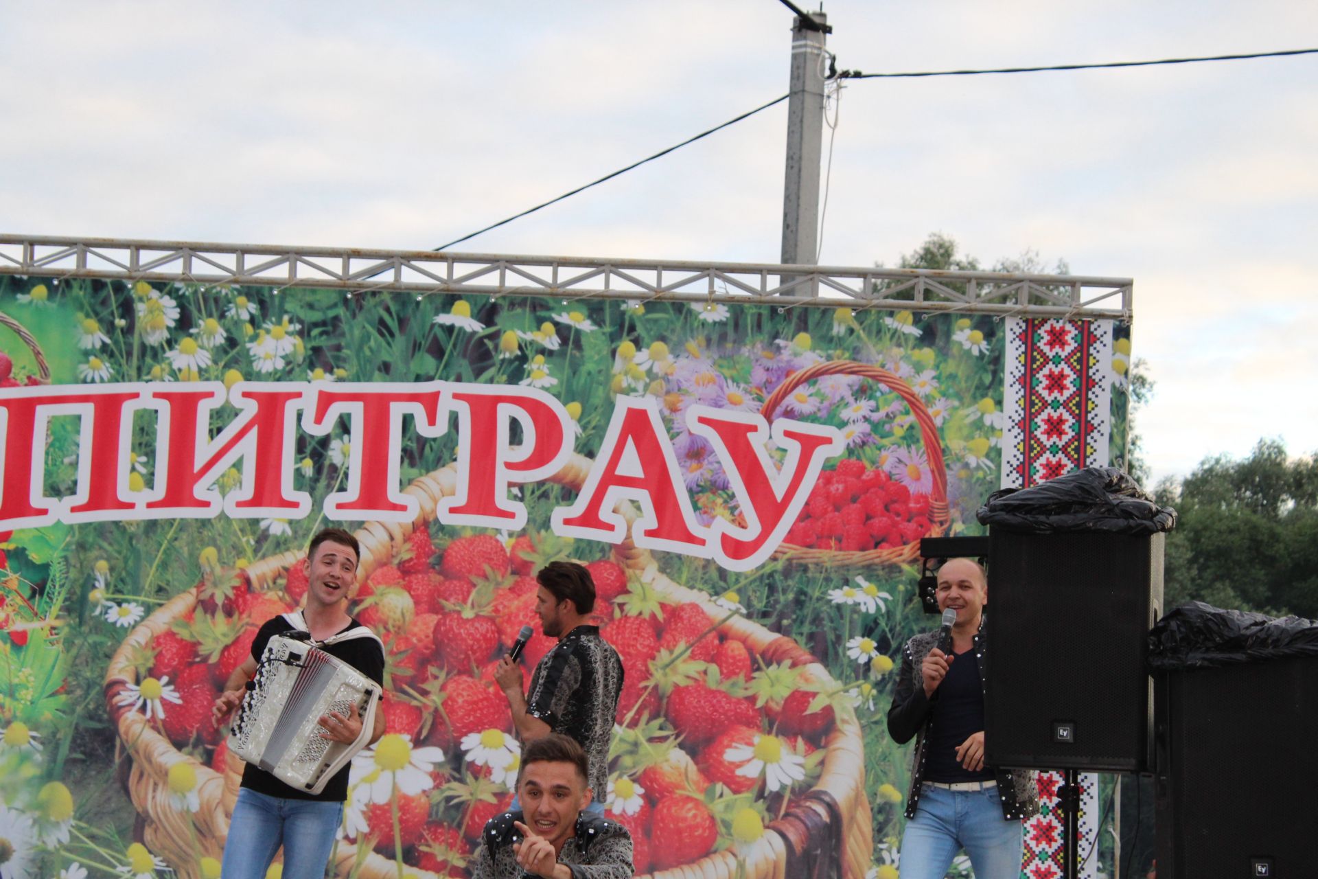 Фото: В деревне Малая Чура Кукморского района прошел один из почитаемых  праздников кряшен «Петров день