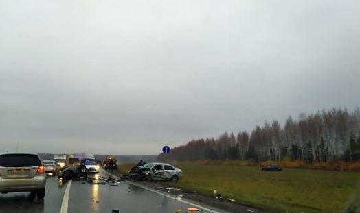 Вчера днем в Татарстане произошла смертельная авария (фото)