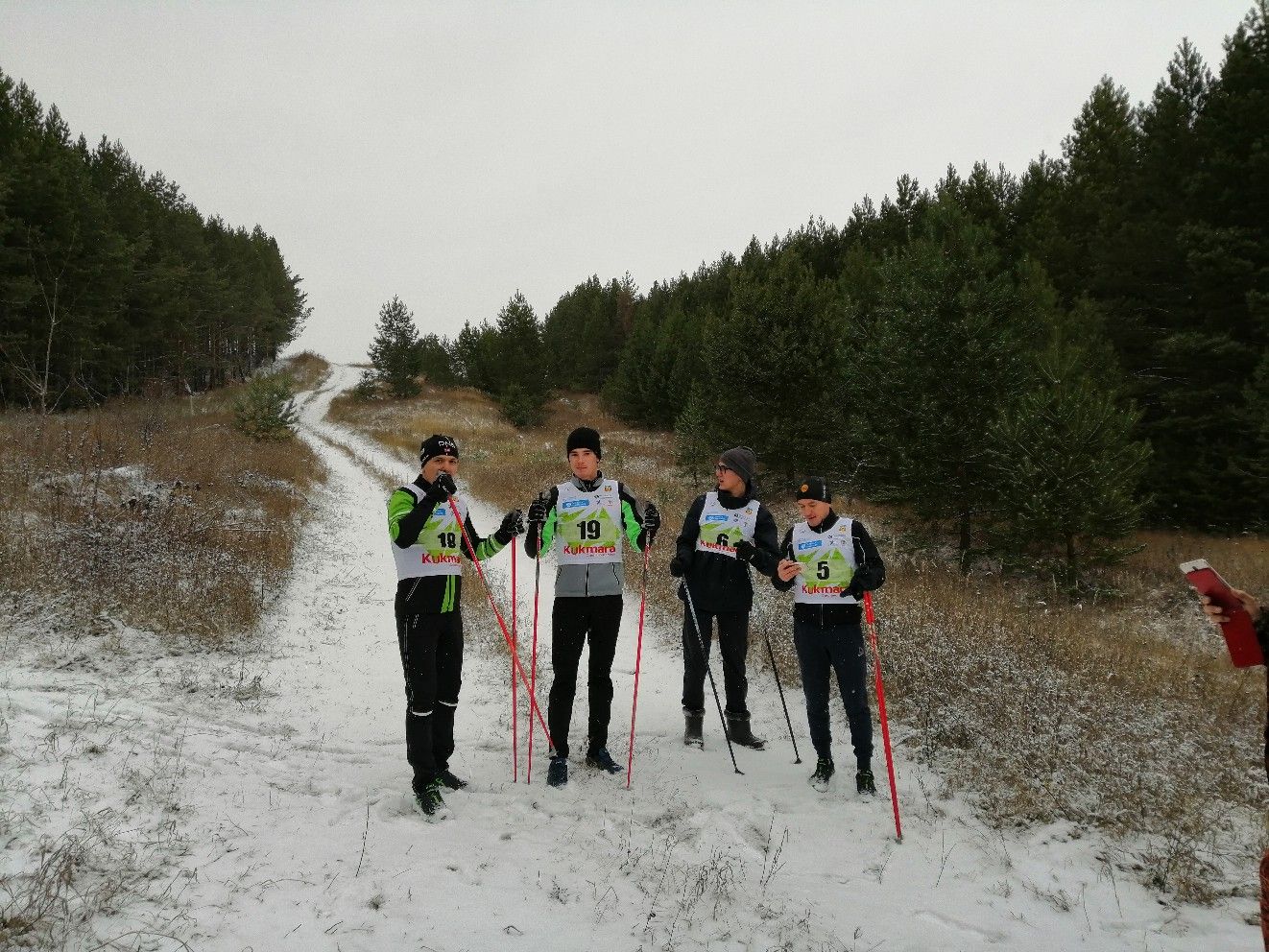 В Кукморе в рамках марш-броска "Кукморский патриот" дистанцию прошли участники в возрасте от 6 до 80 лет