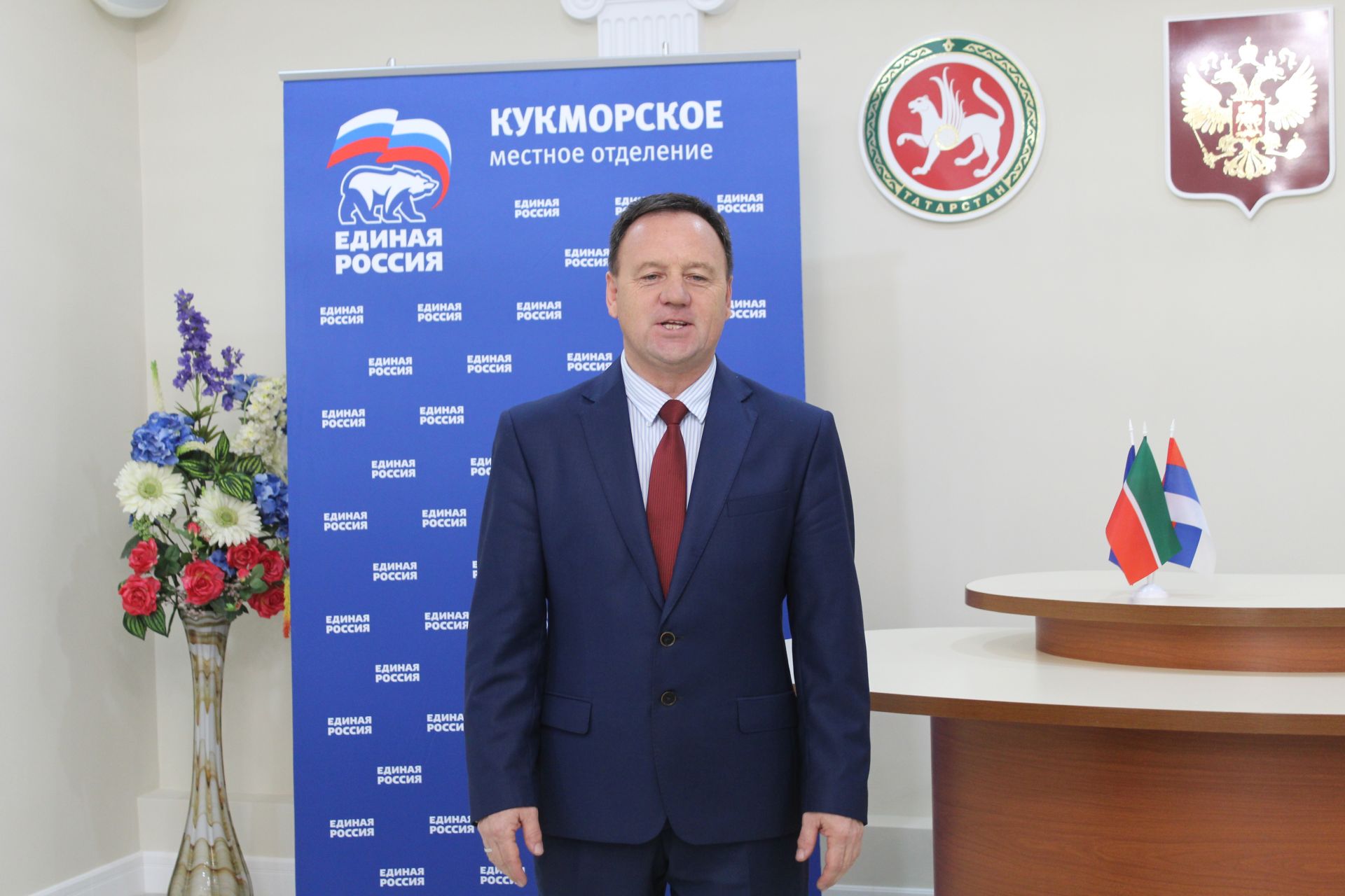 Кукмарада 12 яшь граждан тантаналы шартларда паспортлар алды