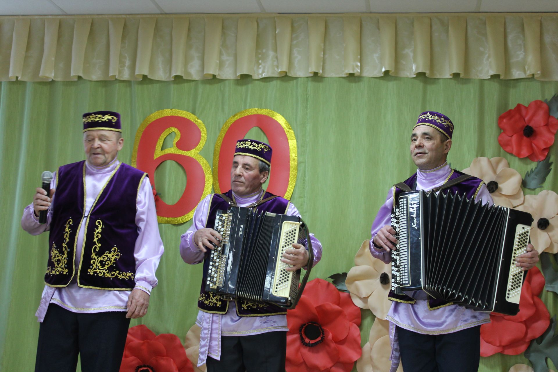 Маскаринская школа-интернат отмечает 60-летие