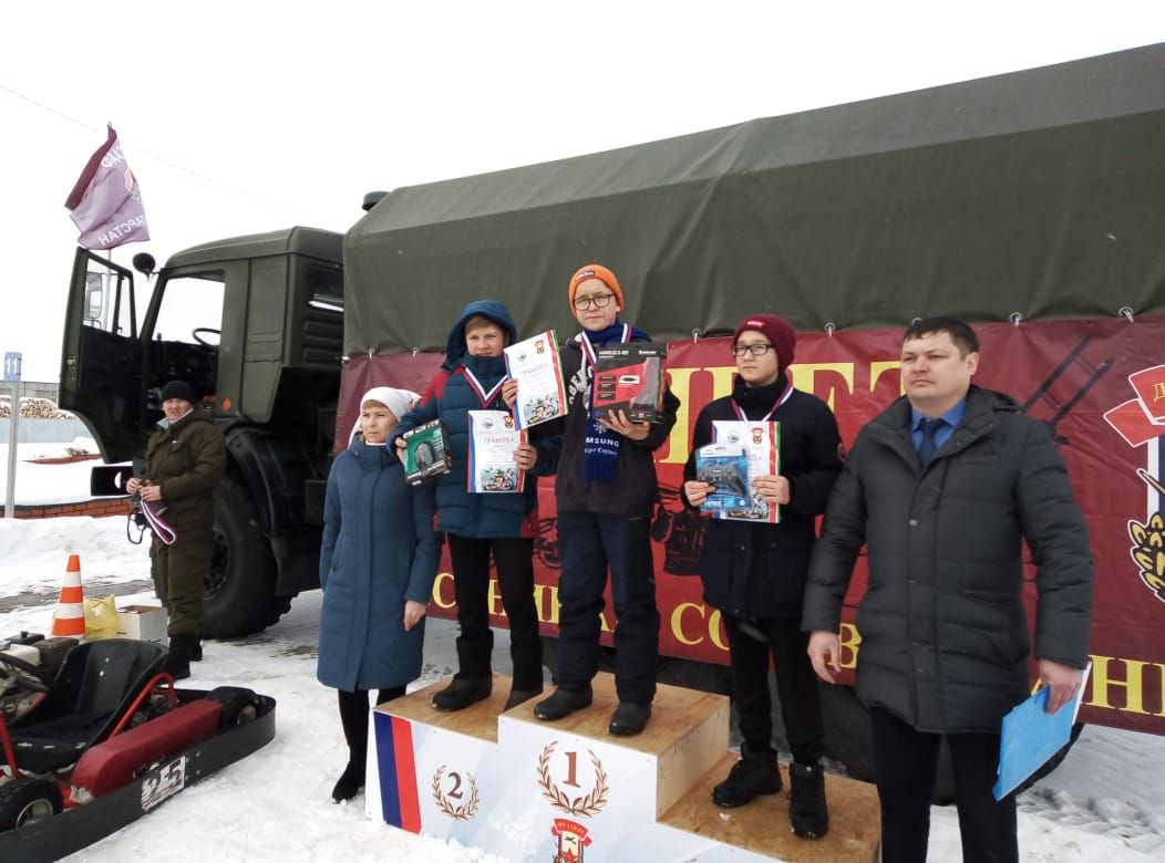 Команда из Кукмора заняла 1 место в соревнованиях по картингу в Арске