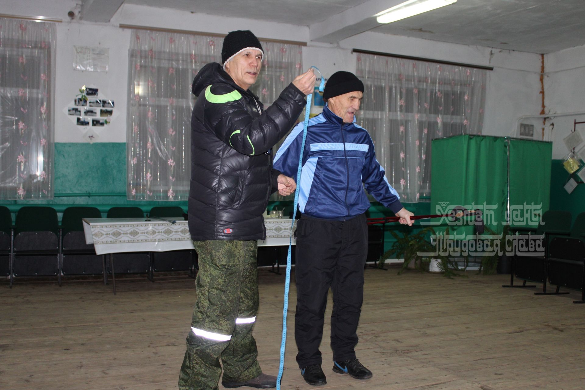 В Кукморе набирает популярность ходьба с палками