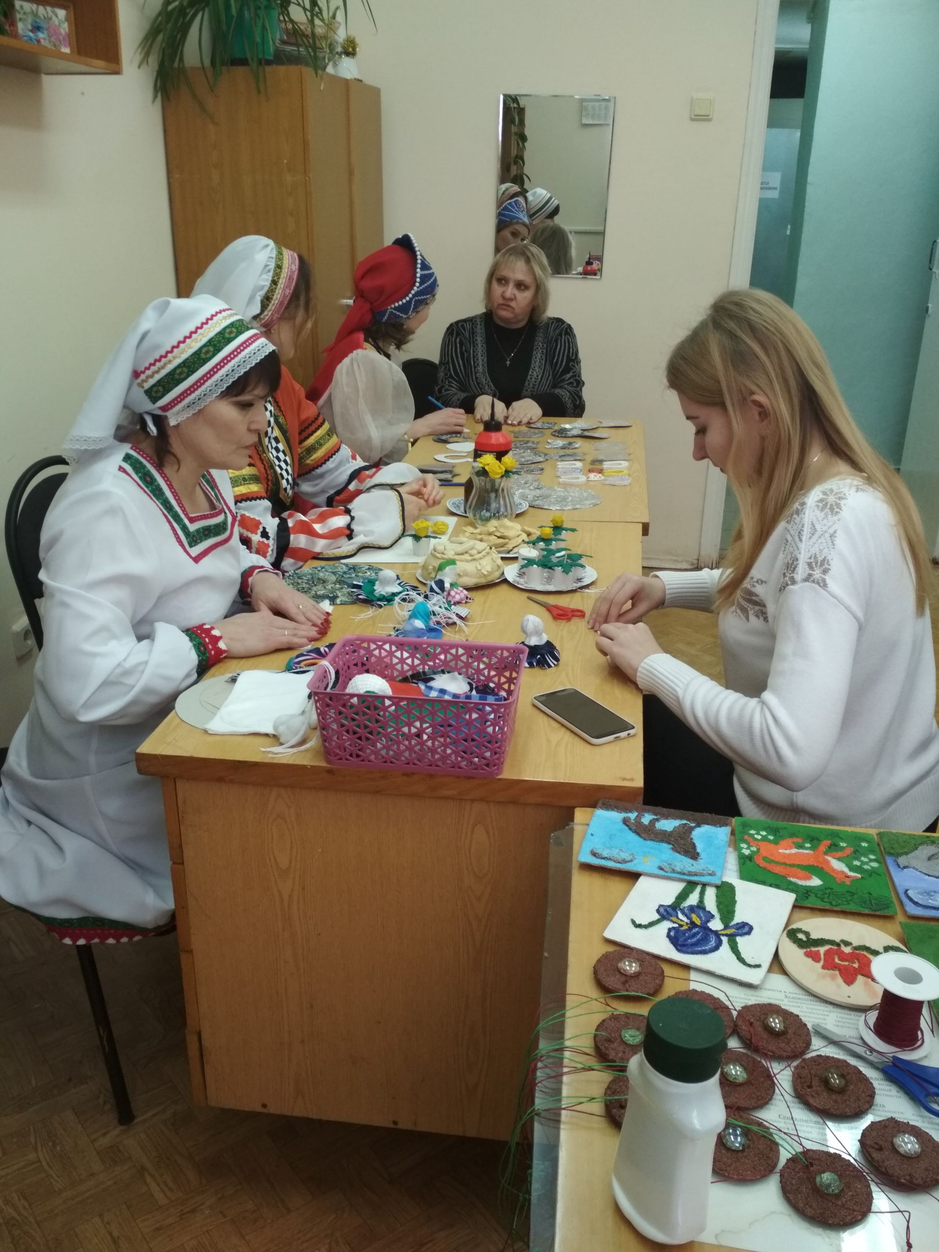 Воспитатели из Кукмора приняли участие в выставке-конкурсе творческих работ в Вятских Полянах