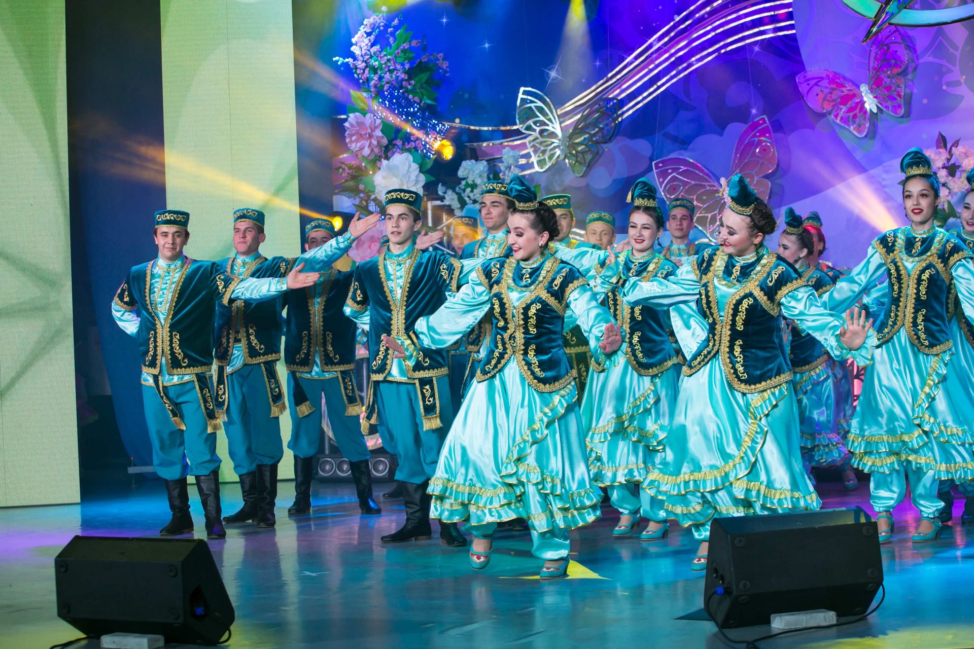 Фоторепортаж: Кукмарада “Созвездие-Йолдызлык” фестиваленең зона этабы башланды һәм ул өч көн дәвам итәчәк