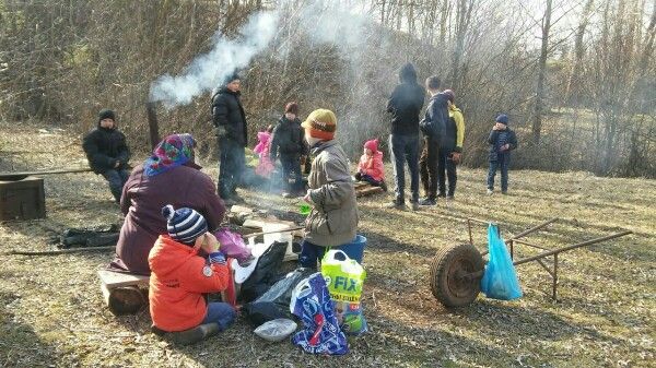 Фото: Бурсык-Елга авылында балаларны тәмле ботка белән сыйлаганнар