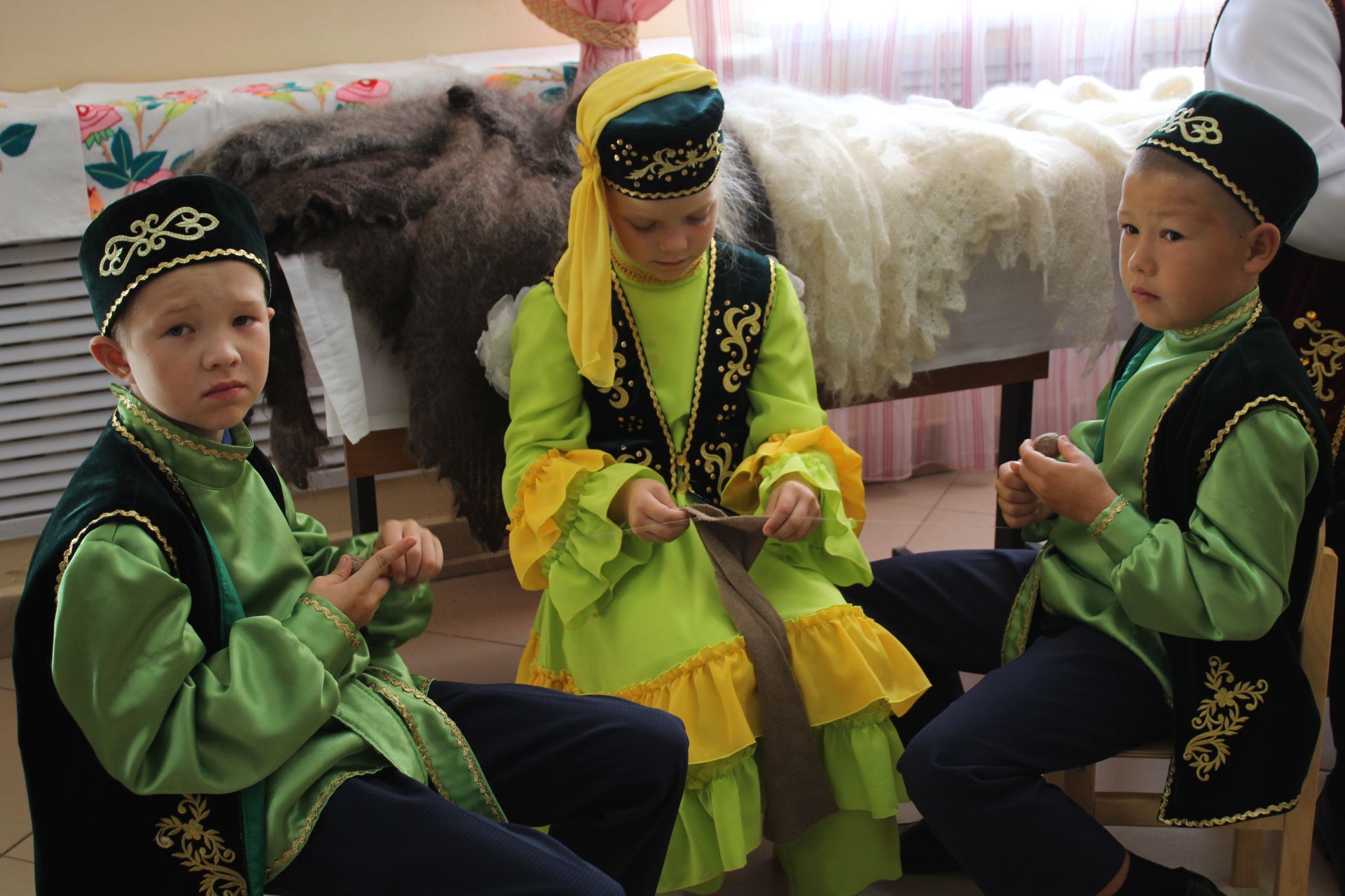 Кукмарада “Ак калфак” Бөтендөнья татар хатын-кызлары иҗтимагый оешмасының күчмә утырышы узды