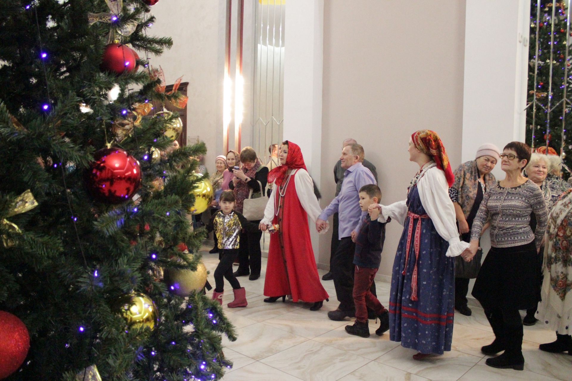Мастер-класс, игры, хороводы: В Кукморе прошел Рождественский фестиваль "Дары Волхвов - 2020"