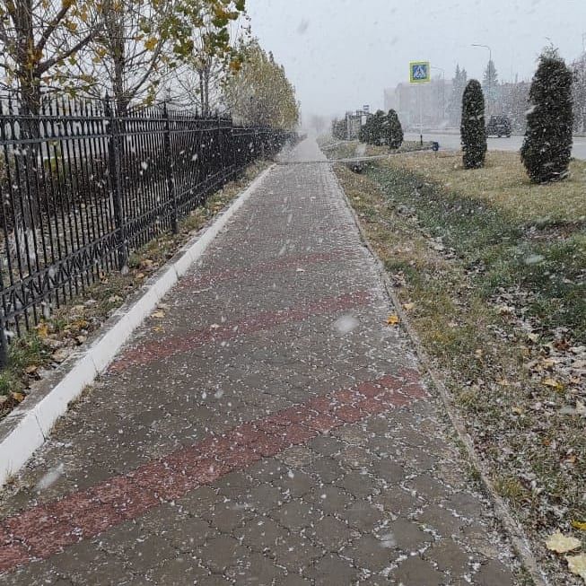В республике выпал первый снег: жители публикуют фото и видео