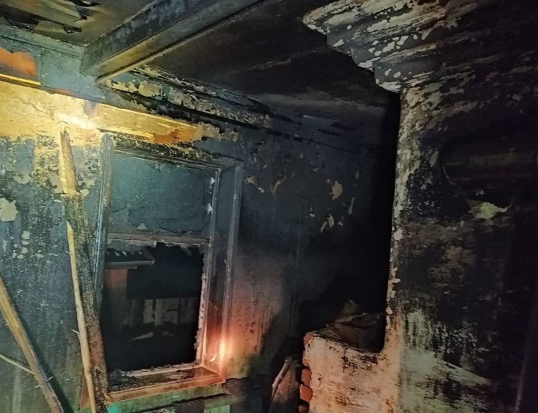 Вспыхнувший в Кукморском районе пожар повредил частный дом