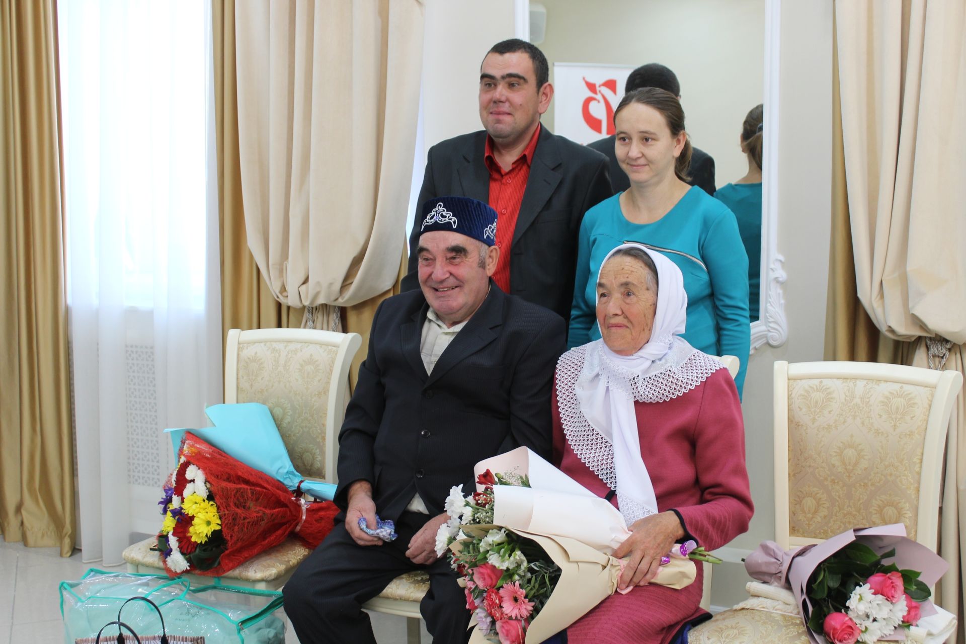 Супруги с 50-летним стажем из Кукмора внесены в книгу «Почетные юбиляры района»