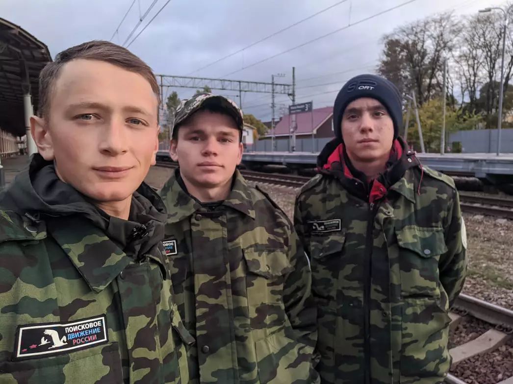 Кукмара эзтабарлары Түбән Новгород өлкәсендә Кызыл Армиянең 8 солдатының җәсәден һәм медальон тапты