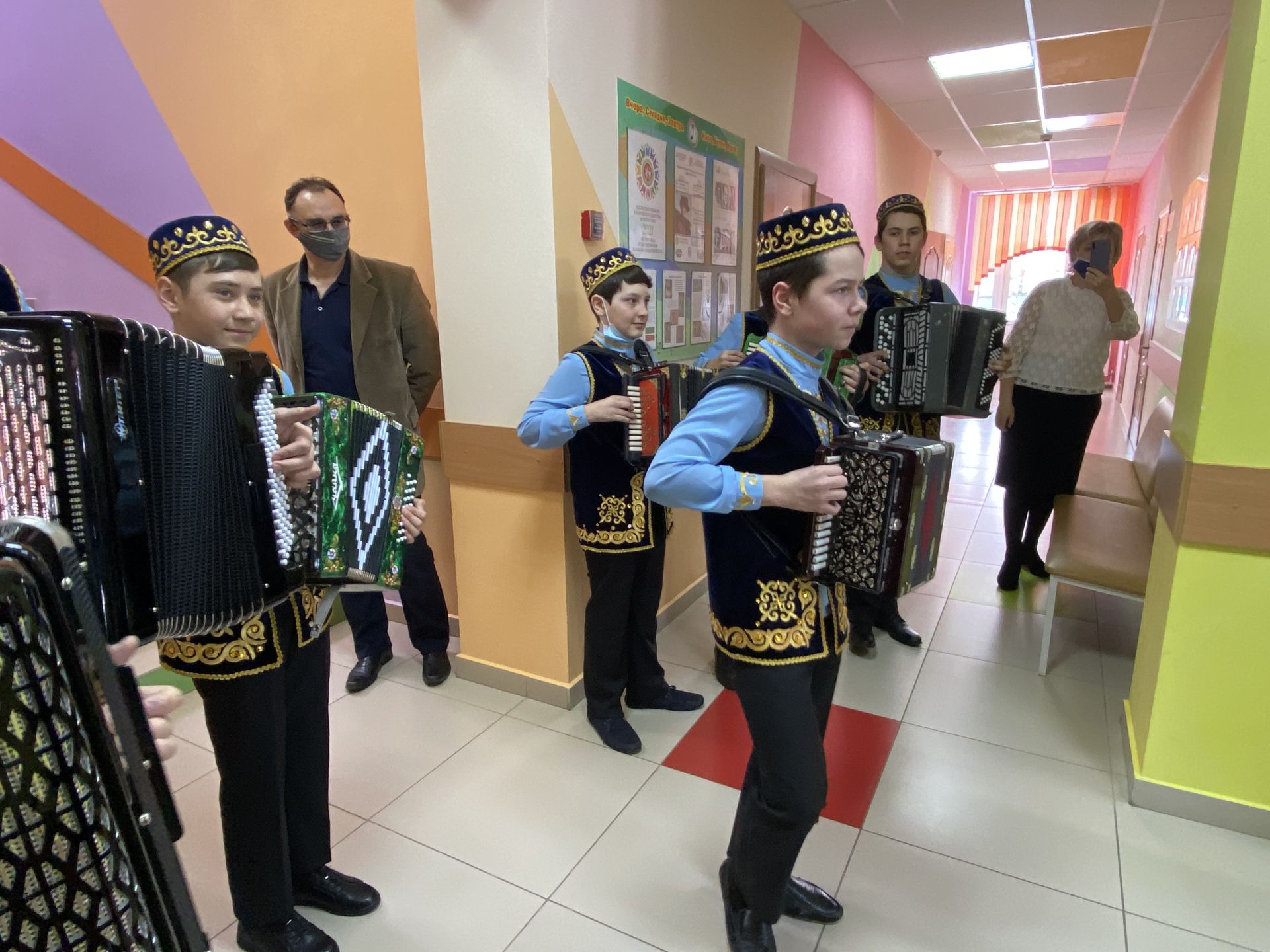 Член Комиссии при Президенте РТ по сохранению и развитию татарского языка и депутаты побывали в Кукморе