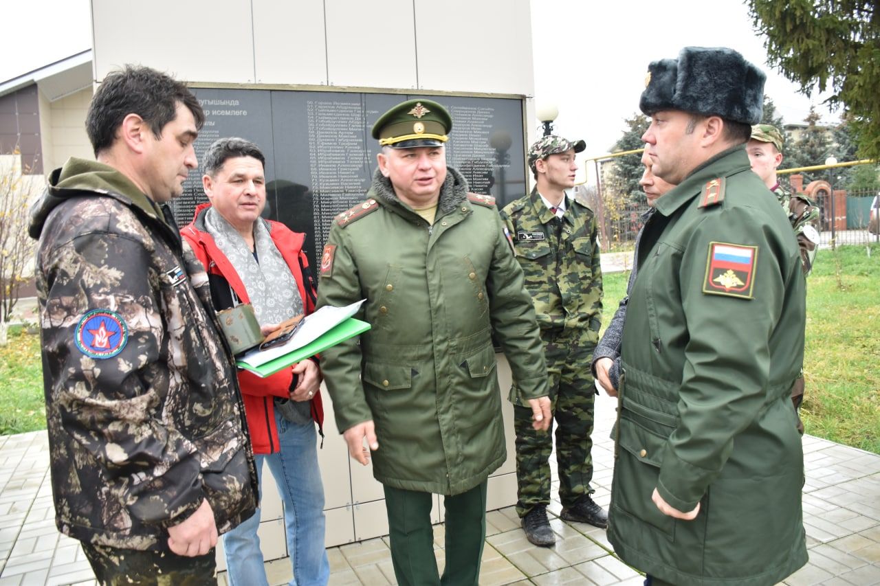 В Кукморский район с места захоронения привезли горсть земли и найденные личные вещи погибшего в годы ВОВ солдата