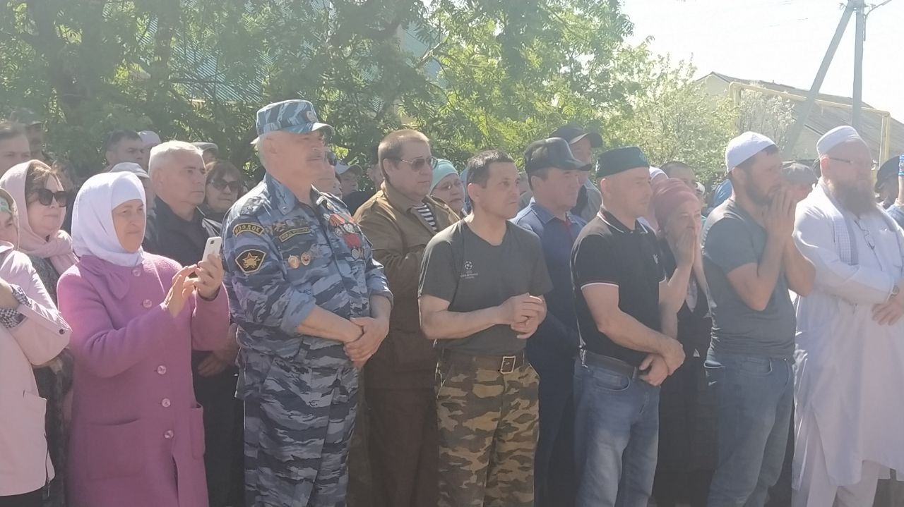 В Кукморе простились с погибшим на Украине рядовым Рузилем Сабирзяновым