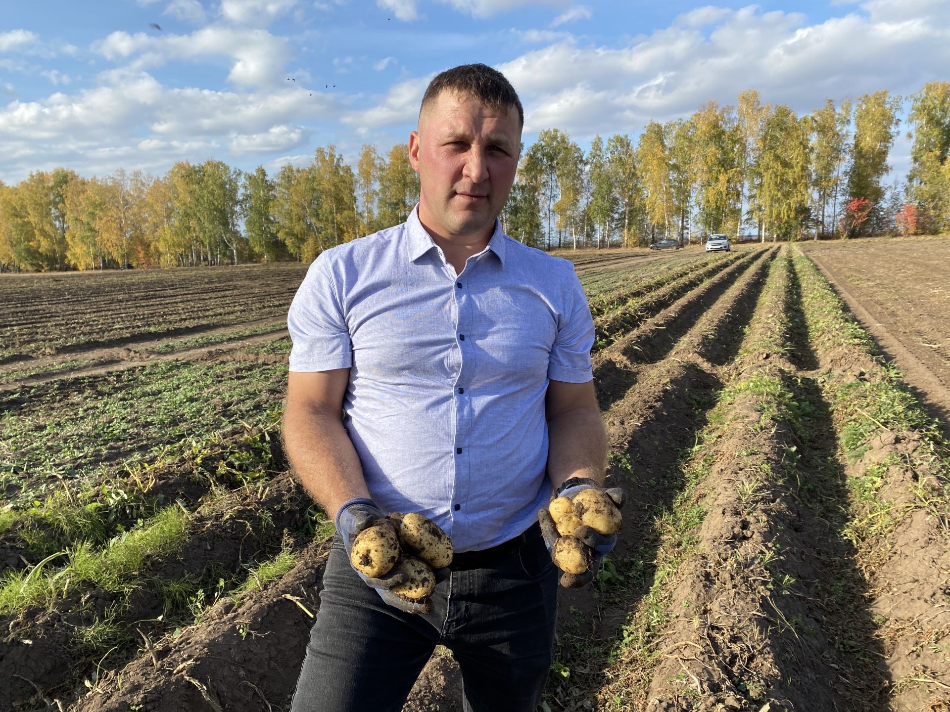 Студенты Кукморского аграрного колледжа вышли на уборку картофеля