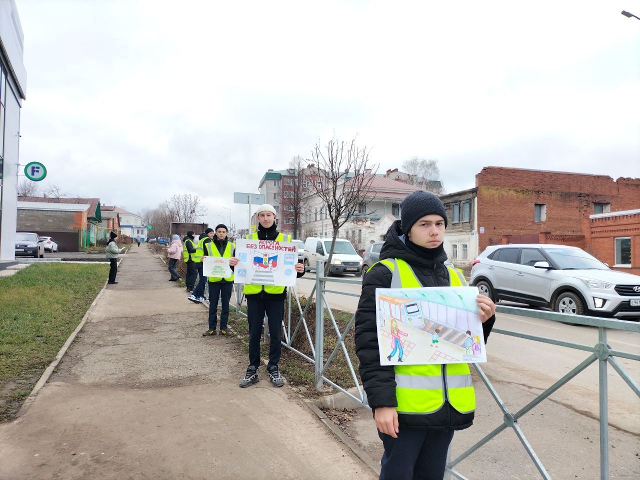 В Кукморе провели акцию по БДД, посвященную Всемирному дню памяти жертв ДТП