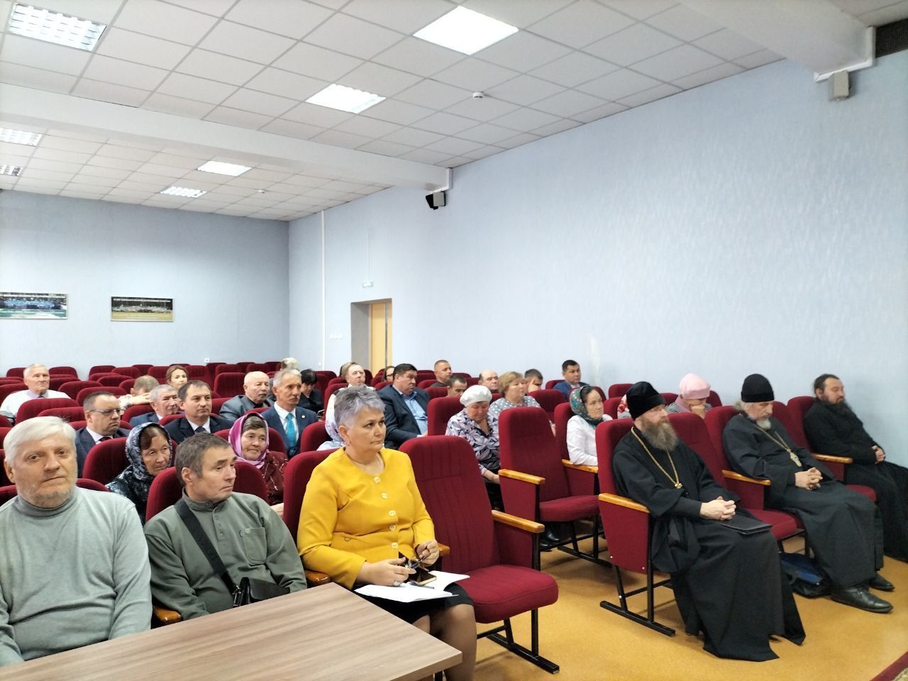 В Кукморе состоялась встреча главы района с представителями православной общественности