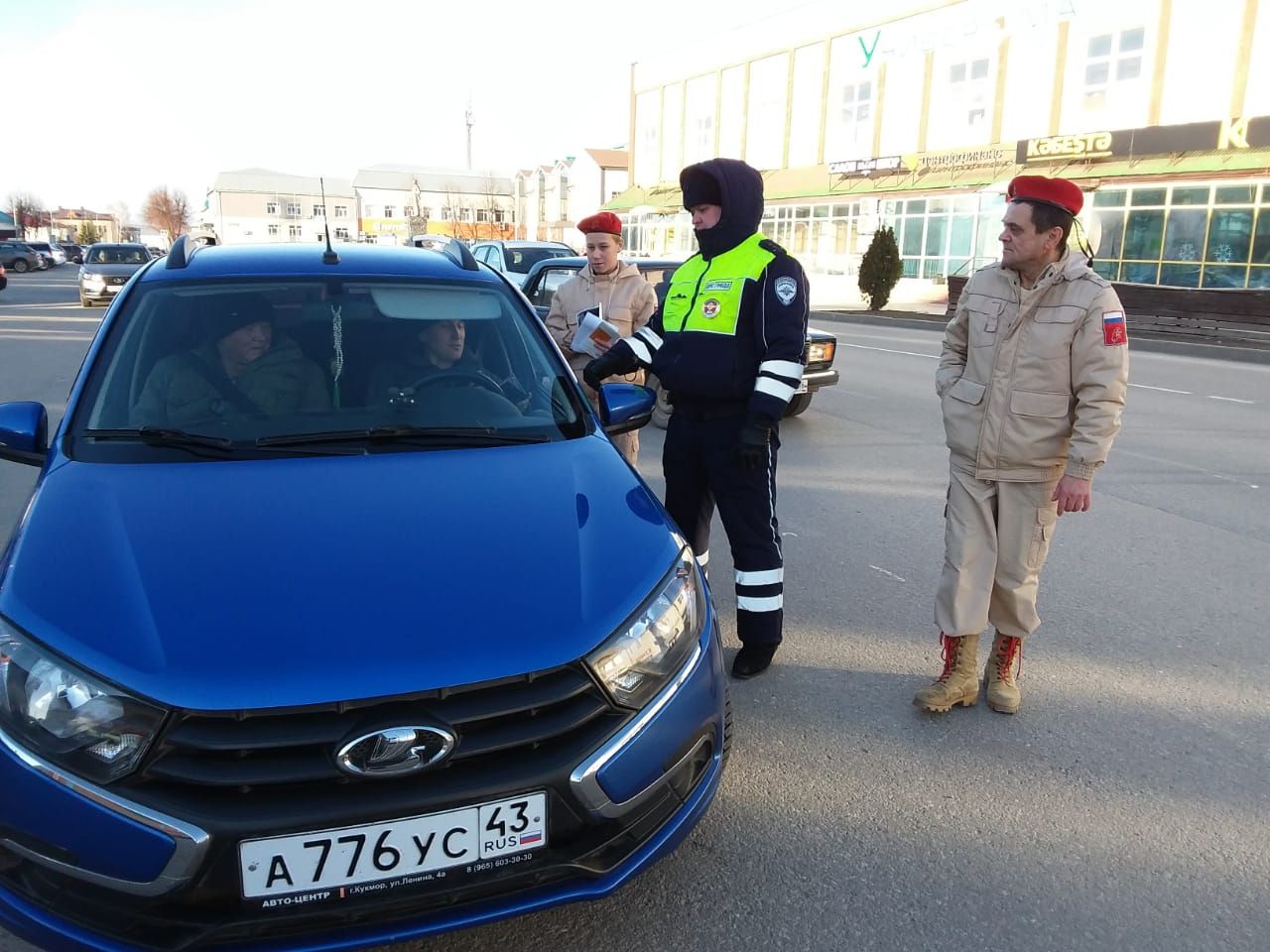 В Кукморе провели акцию, приуроченную ко Всемирному дню памяти жертв ДТП