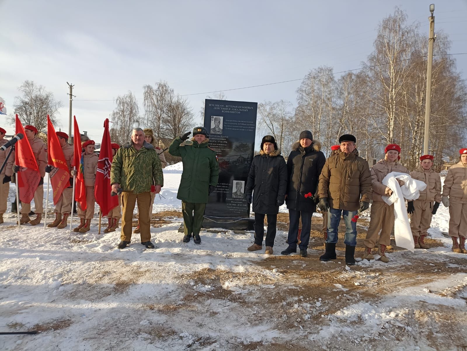 В Кукморском «Парке Победы» открыли памятник