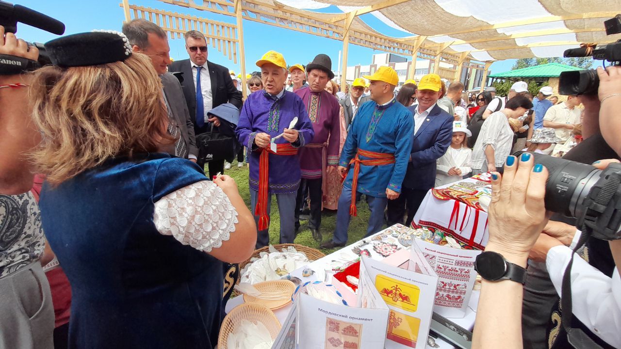 В селе Нырья нашего района проходит республиканский праздник удмуртской культуры «Гырон быдтон»