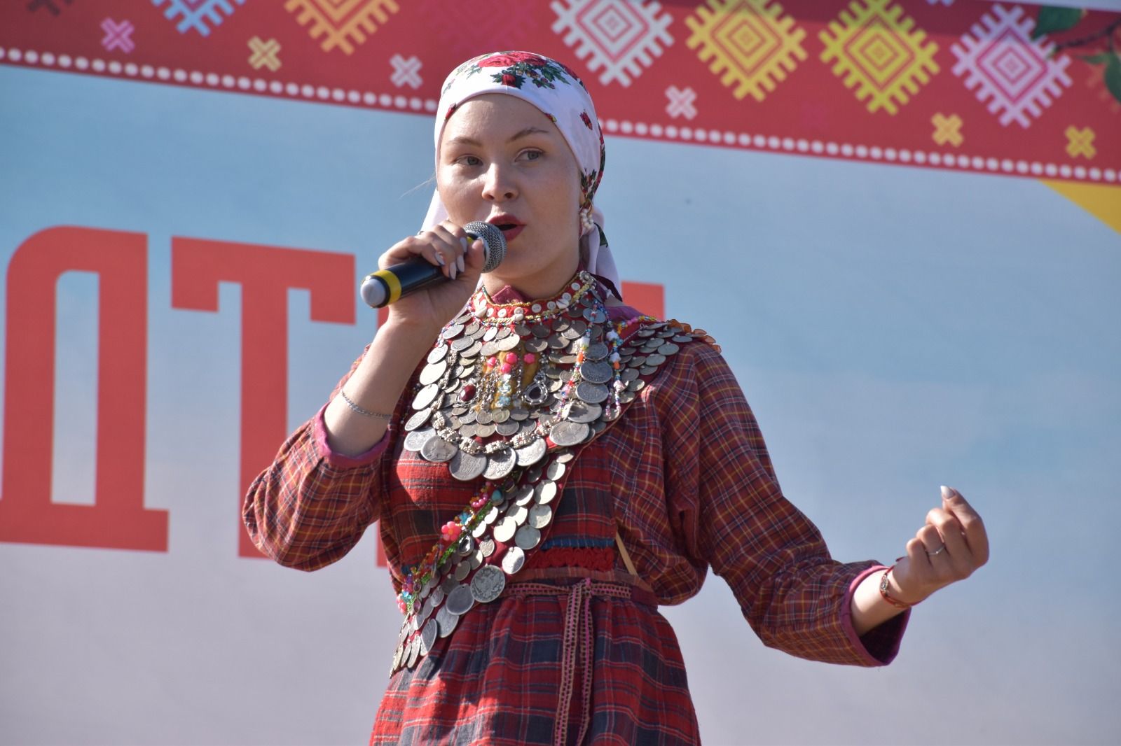 Главную красавицу и главного батыра выбрали на празднике удмуртской культуры «Гырон Быдтон» в Кукморском районе