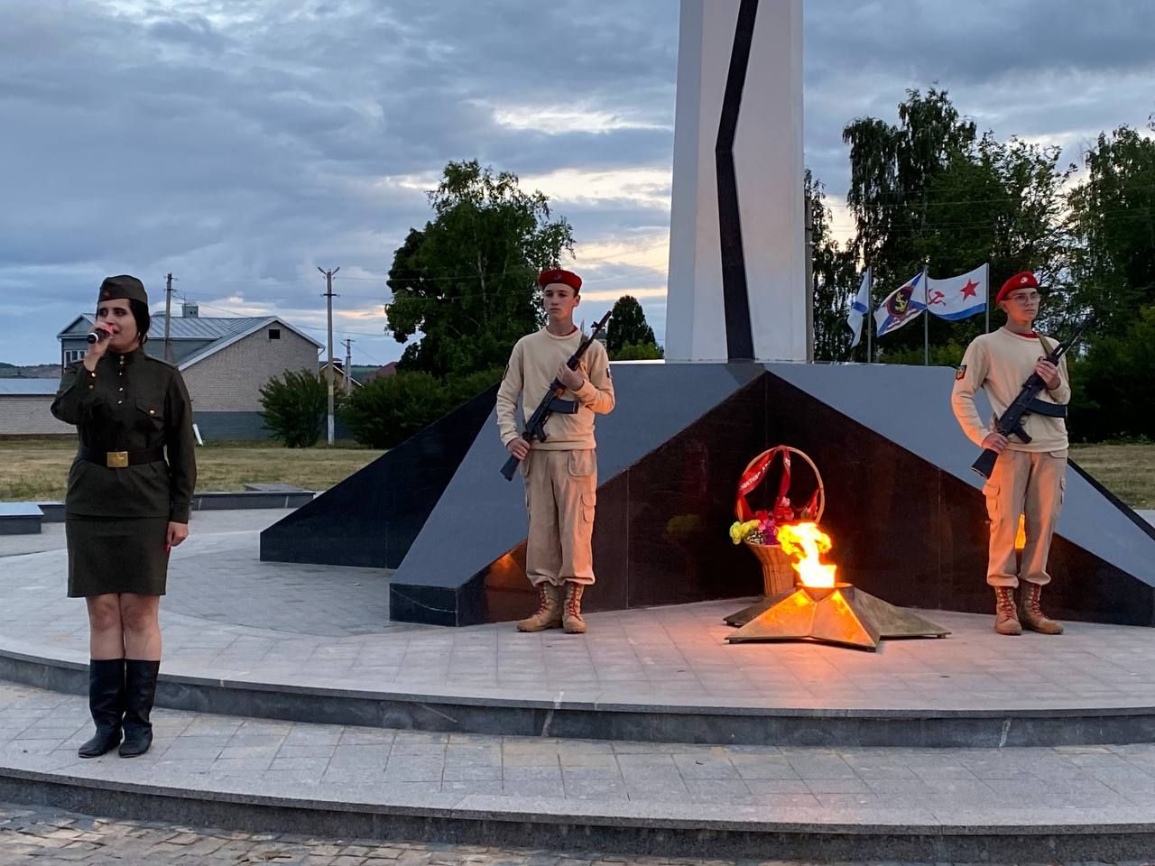 Кукморяне зажгли свечи в память о Великой Отечественной войне