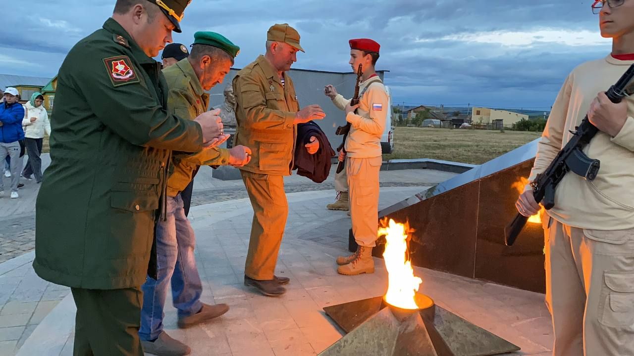 Кукморяне зажгли свечи в память о Великой Отечественной войне