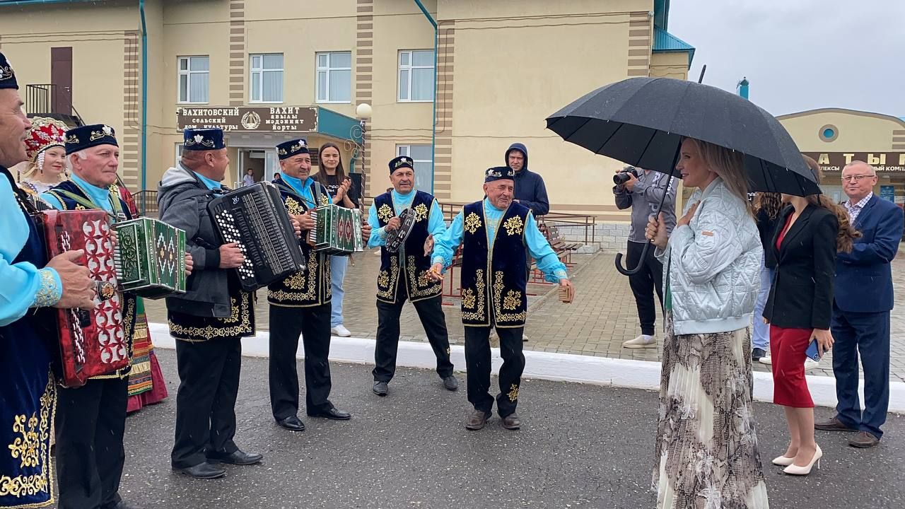 В Кукморском районе завершила работу Арт-резиденция «И к селу, и к городу»