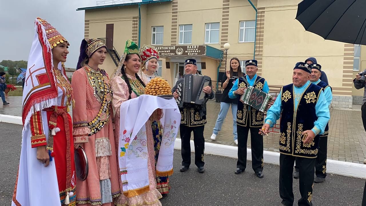 В Кукморском районе завершила работу Арт-резиденция «И к селу, и к городу»