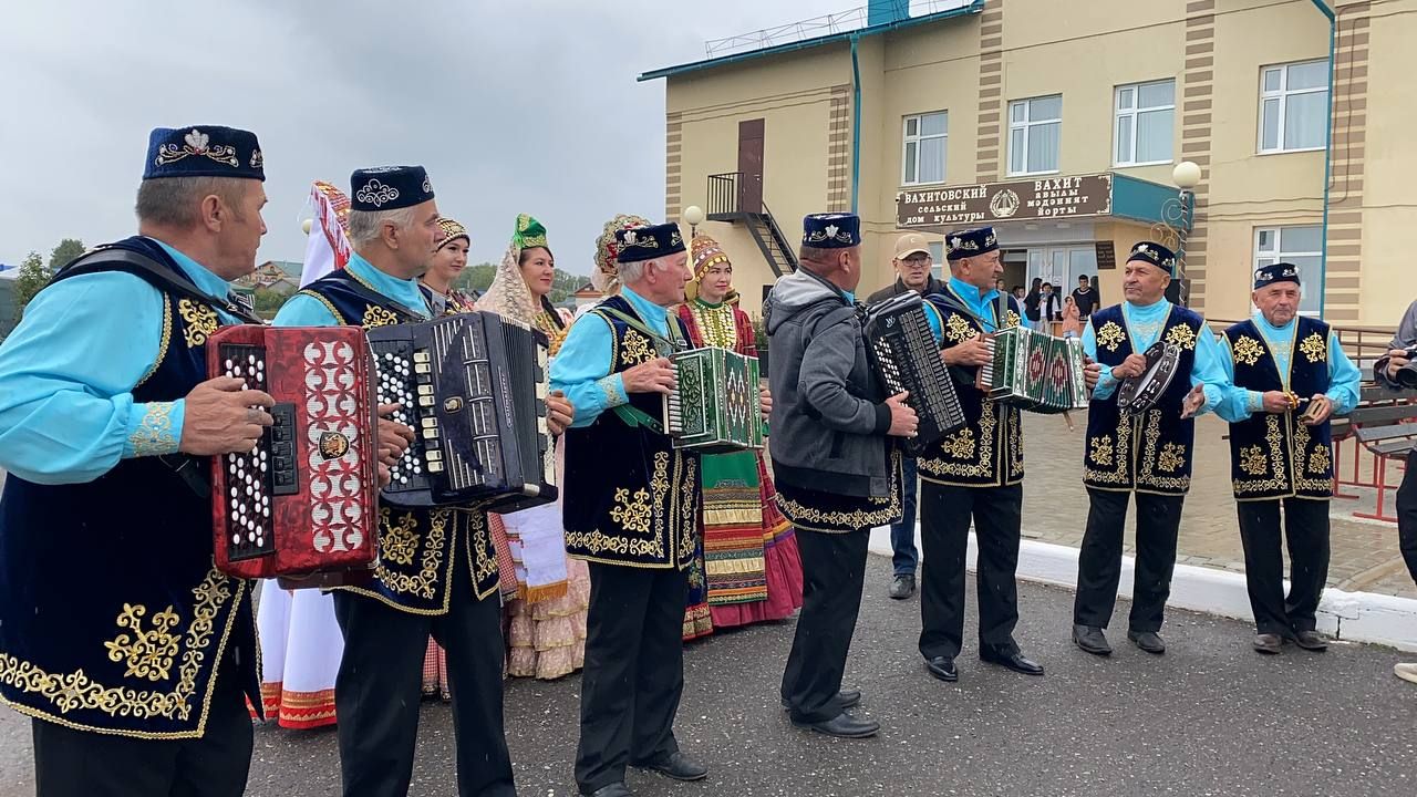 В Кукморском районе завершила работу Арт-резиденция «И к селу, и к городу»