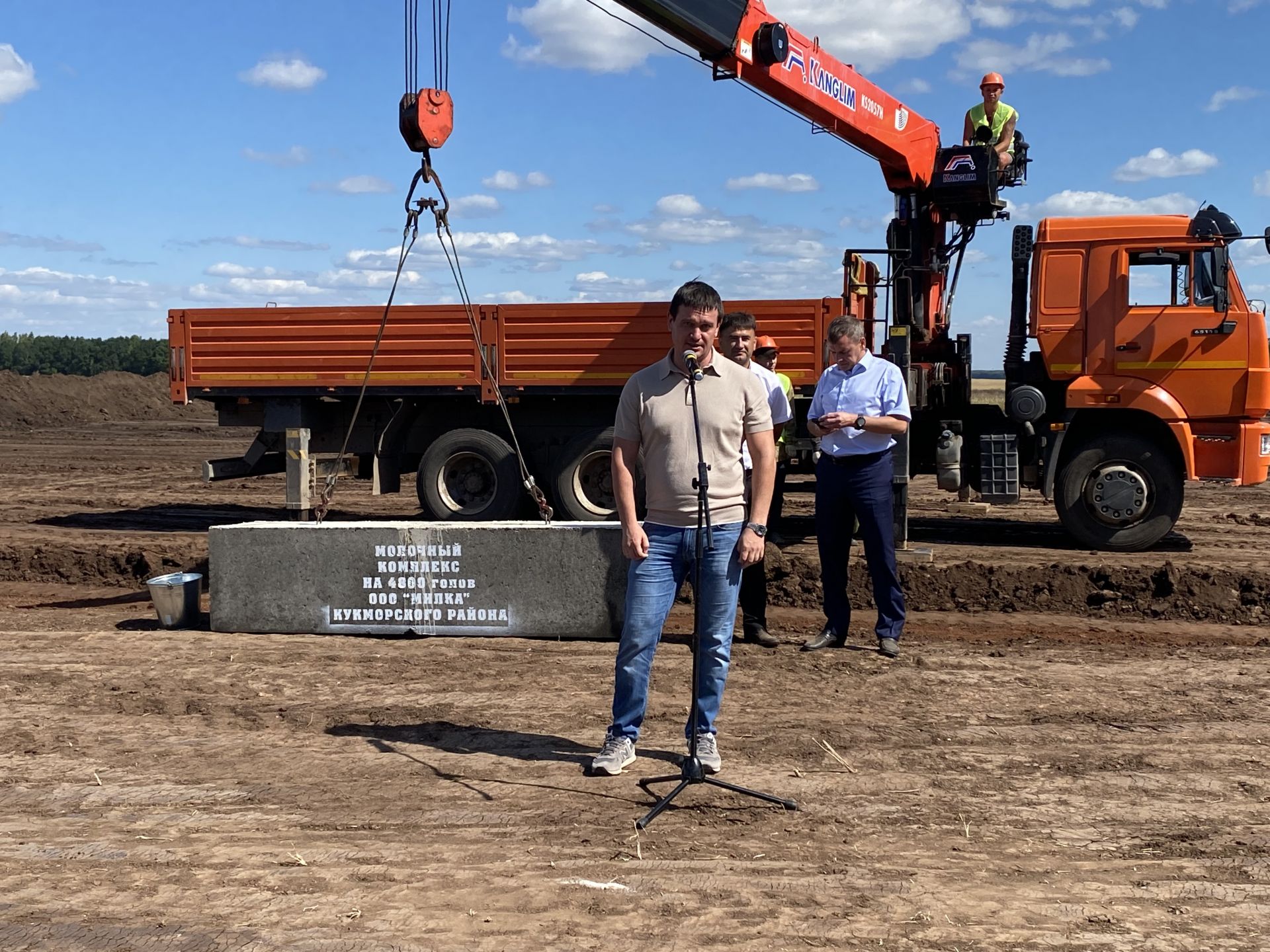 Марат Зяббаров ознакомился с ходом уборки урожая в Кукморском районе