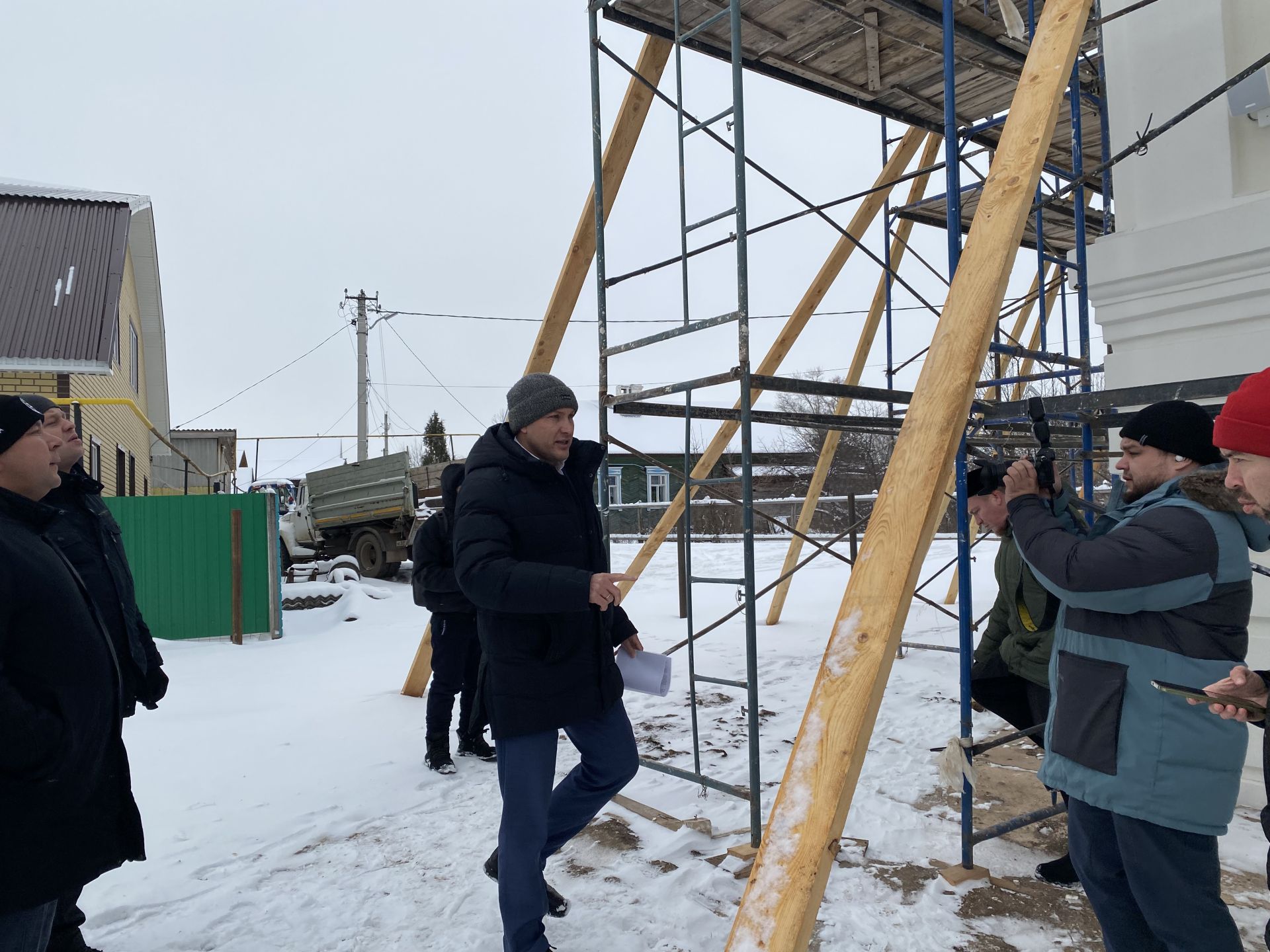 Мәчкәрә авылында реставрация эшләре алып барылучы күпьеллык тарихы булган беренче Җәмигъ мәчетенә ярымай куелды