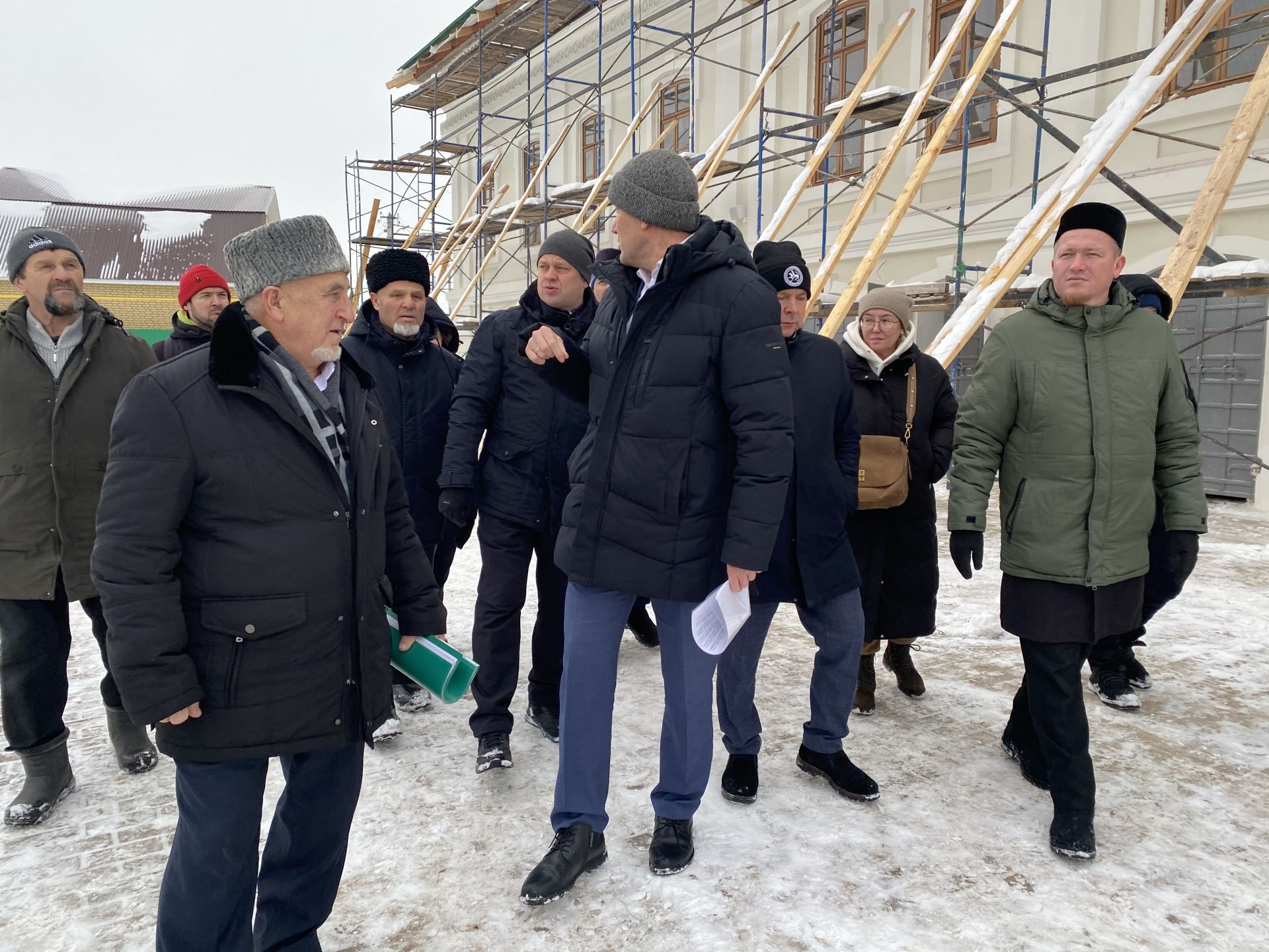Мәчкәрә авылында реставрация эшләре алып барылучы күпьеллык тарихы булган беренче Җәмигъ мәчетенә ярымай куелды