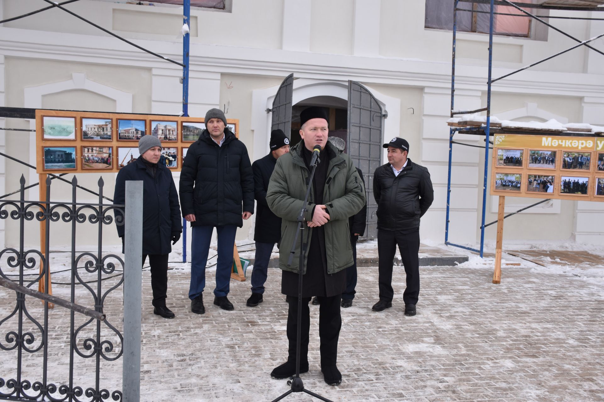 Мәчкәрә авылында реставрация эшләре алып барылучы күпьеллык тарихы булган беренче Җәмигъ мәчетенә ярымай куелды