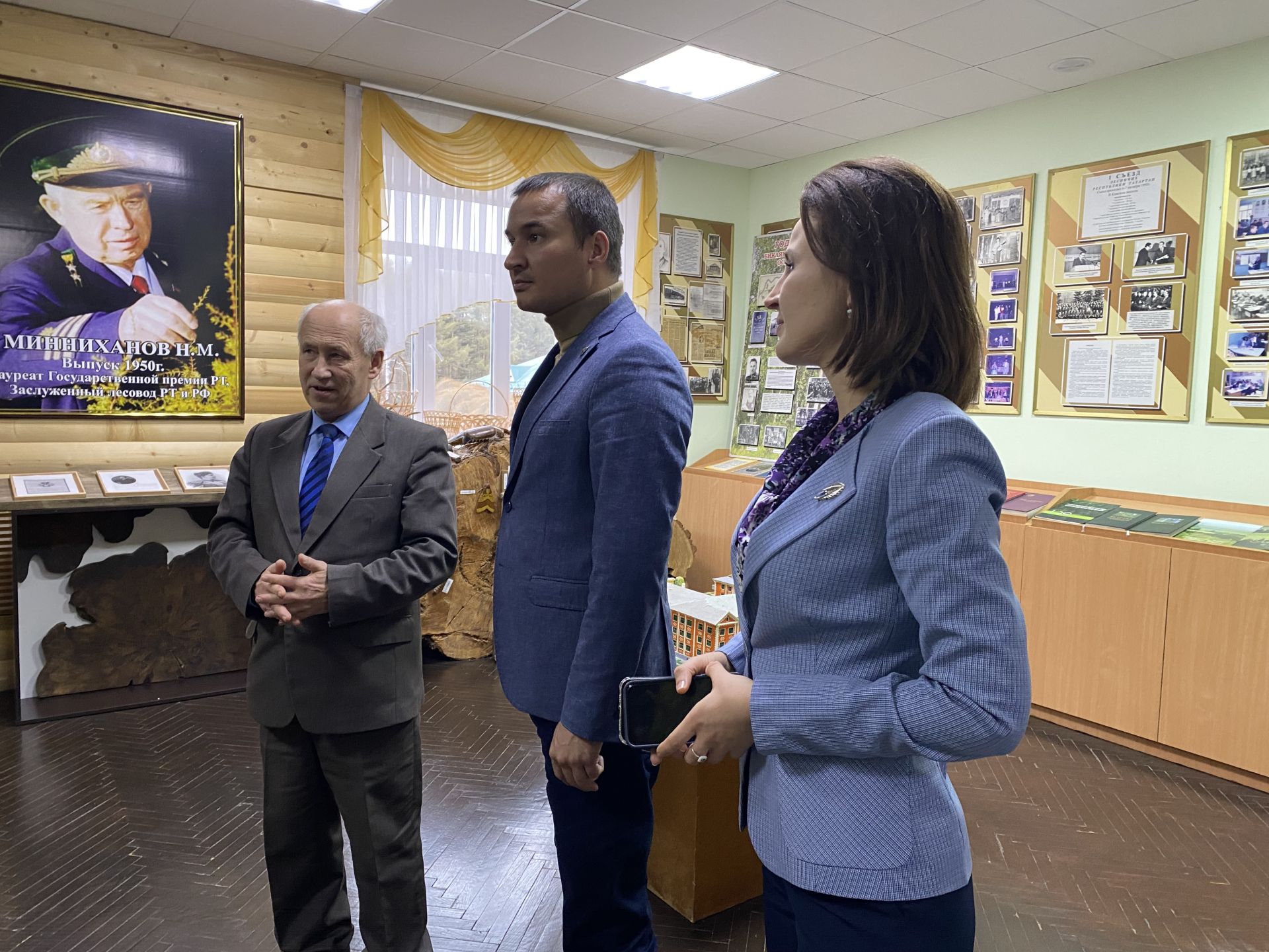 Ринат Садыков встретился со студентами Лубянского лесотехнического колледжа
